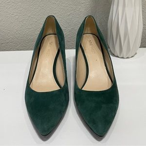 Nine West Suede Pumps/ shoes - pointed toe- Size 7.5 - Dark Green